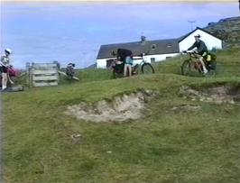 Achmelvich YH, from the garden gate